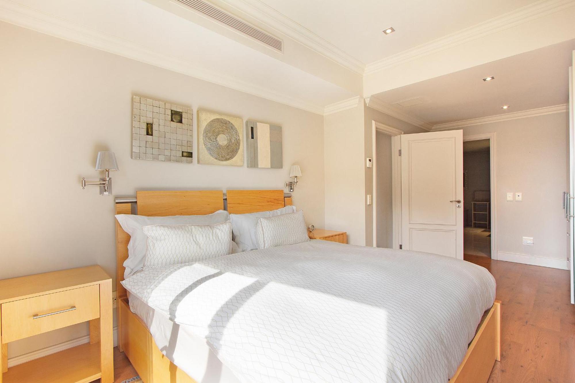 Cape Royale Luxury Apartments By Stay In Luxury Cape Town Exterior photo